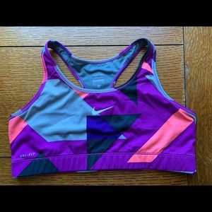 Nike Pro Sports Bra